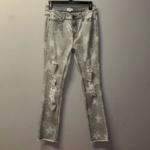 Easel Star Gray Distressed Skinny Jeans